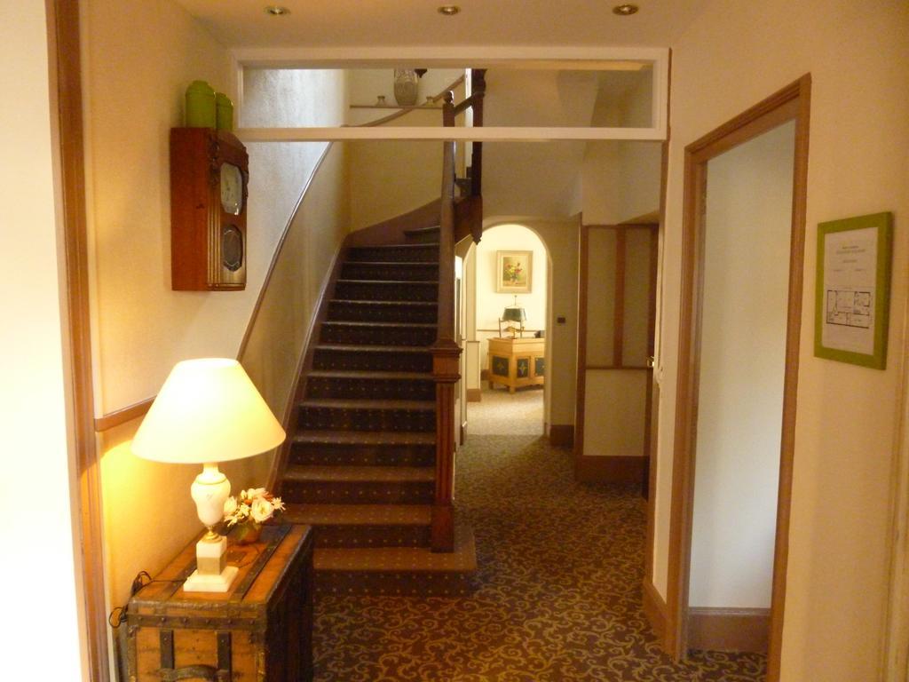 Hotel California Vichy Ngoại thất bức ảnh