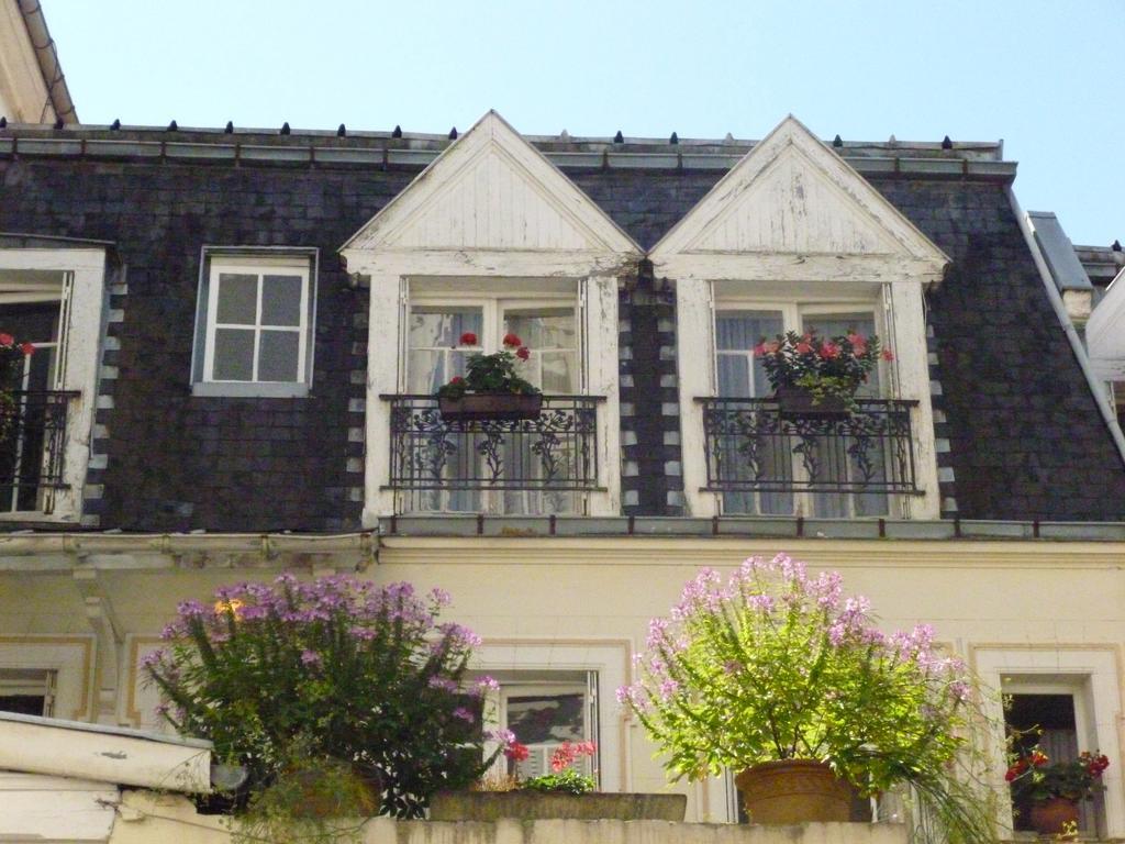Hotel California Vichy Ngoại thất bức ảnh
